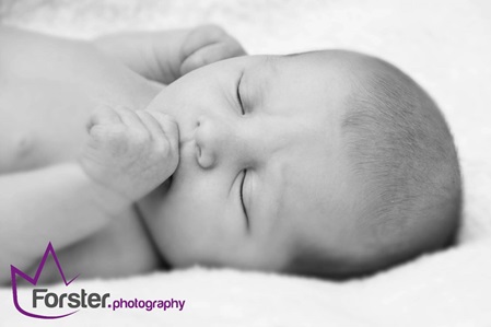 Bezaubernde Babybauch- und Neugeborenen-Fotografie in Iserlohn