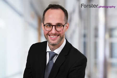 Porträtaufnahme Mann als professionelles Bewerbungsfoto von Forster Photography in Iserlohn