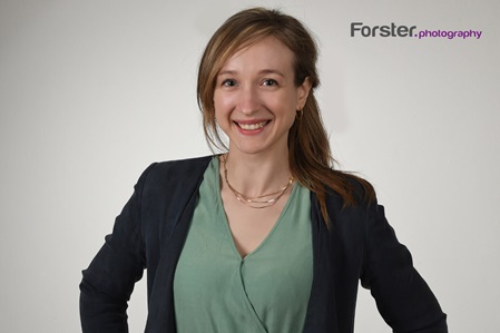 Porträtaufnahme Frau als professionelles Bewerbungsfoto von Forster Photography in Iserlohn